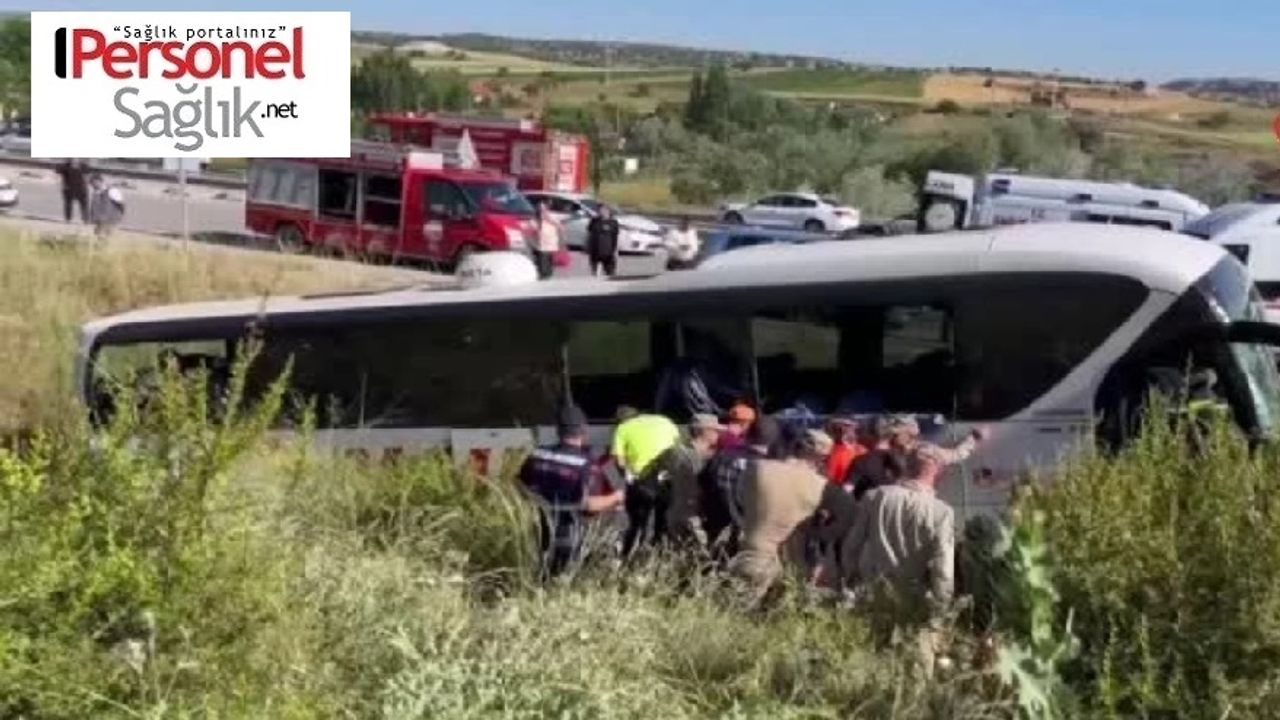 Yolcu otobüsü şarampole devrildi, 3 kişi hayatını kaybetti, 22 kişi yaralandı