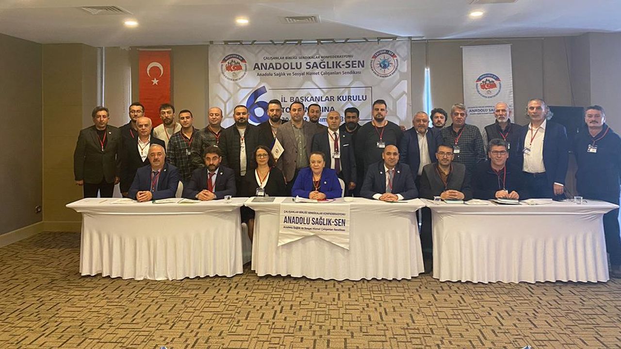 Anadolu Sağlık Sen: Sözleşmeli idarecilik uygulamasına son verilsin