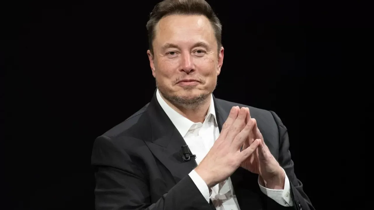 Elon Musk, Beyin çipinin ilk kez bir insana yerleştirildiğini duyurdu
