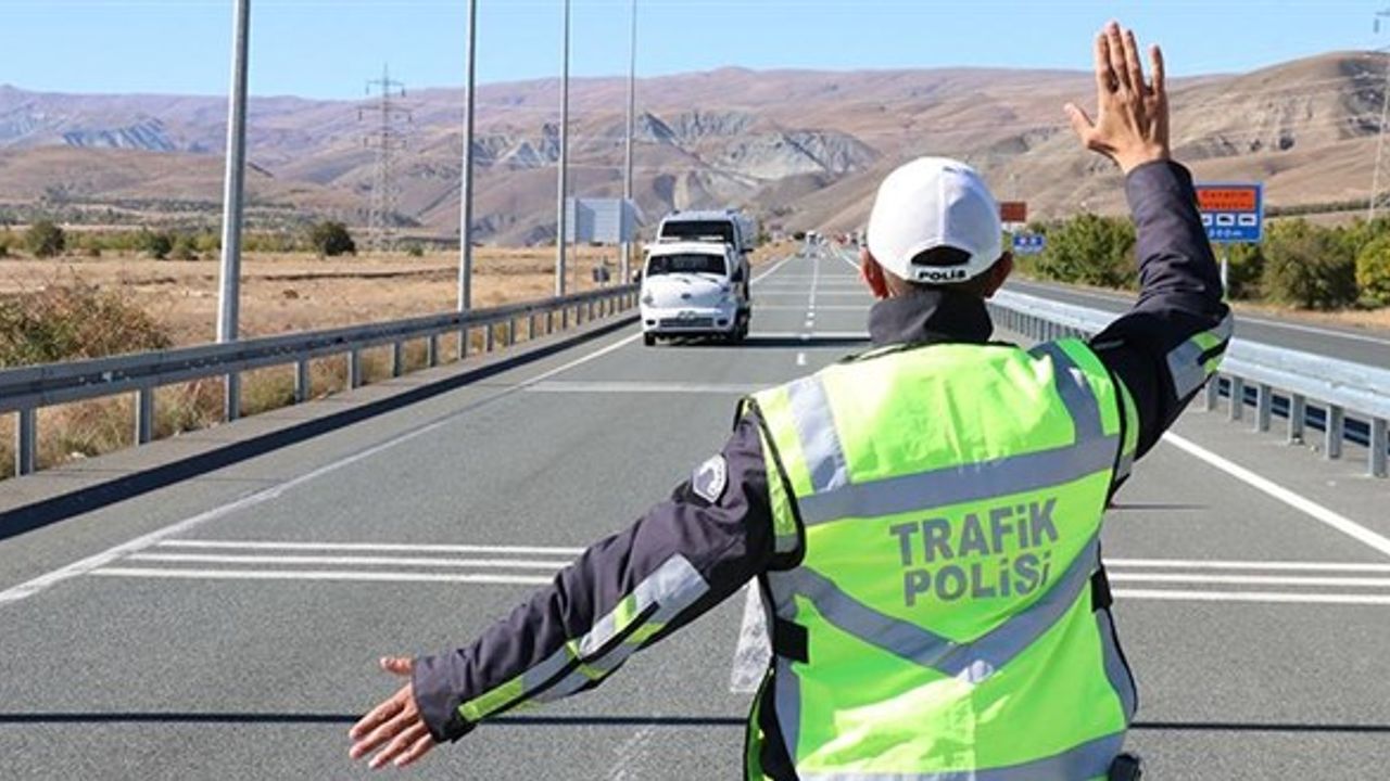 Trafik idari para cezalarının indirimli ödeme süresi uzatıldı