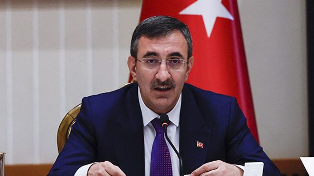 Yılmaz, yıl sonu enflasyon tahminini açıkladı: 30'un biraz altı, biraz üstü