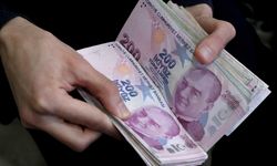Sendika Başkanı Sayıştay’ın 400 Sağlık Personeli işe gelmeden fazla mesai aldığını tespit ettiğini söyledi.