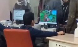 Hastane bilgisayarında oyun oynayan çocuk tepki topladı
