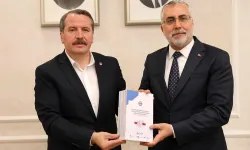 Ali Yalçın, Çalışma ve Sosyal Güvenlik Bakanı Vedat Işıkhan'ı ziyaret etti