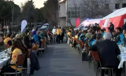 İstanbul’da görevli acil sağlık çalışanları iftarda buluştu