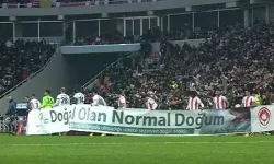 Fenerbahçe maçı öncesi açılan pankart ortalığı karıştırdı