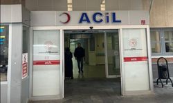 Batman Eğitim Ve Araştırma Hastanesi’nde Görevli Psikiyatri Hekimi Bıçaklandı • Batman Burada