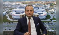 Sağlık Bakanlığı, şikâyetler artınca istifasını istedi: Hastane personeli, başhekimin ardından helva dağıttı!