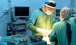 Hekimlikten men edilen doktorun ameliyat ettiği kadın öldü