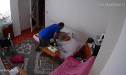 Şizofreni hastası doktor oğul, yatalak annesini saatlerce darbetti