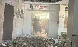 Denizli Devlet Hastanesi'nin tavanı çöktü
