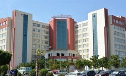 'Bıçak parası' iddiasında Üniversite profesörü görevden uzaklaştırdı