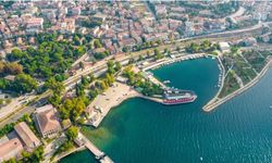 İzmit'in Minarelerinden Yükselen Asırlık Gelenek