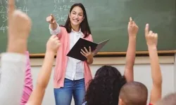 Öğretmenlere tayt, kot, mini etek, şalvar, uzun sakal vs. yasağı geliyor