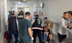 Şanlıurfa'da hastane acilinde tekme tokat kavga kamerada