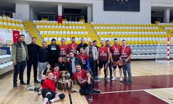 Voleybol turnuvasında İl Sağlık Müdürlüğü şampiyon oldu