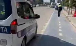 Mobil Araçla Seyyar Tek Hekim Raporu Veren Doktor !