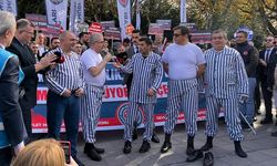 Memurlar Meclis Önünde İşte Böyle Eylem Yaptı