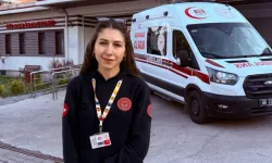 Ambulans şoförü Müzeyyen, hayat kurtarmak için saniyelerle yarışıyor