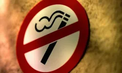 Kapalı mekanlarda sigaraya yeni yasak!