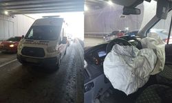 Eskişehir'de hasta taşıyan ambulans kazaya karıştı! 3 sağlık çalışanı yaralandı