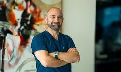 DİŞ İMPLANTI, EKSİK DİŞLERDE DOĞAL VE KALICI BİR ÇÖZÜM SUNUYOR