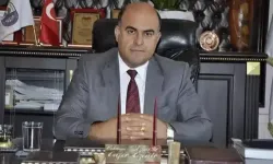 Doktor baba oğlunun baltalı saldırısında hayatını kaybetti