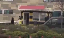 Sağlık çalışanı durağı savaş alanına çevirdi!