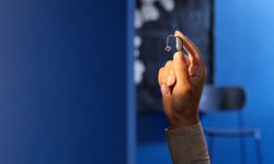 Beltone Commence ile İşitme Cihazlarında Sınıfının En İyisi