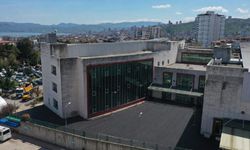 FATSA'DA HASTANE ÖNÜ SICAK ASFALTLA YENİLENİYOR