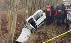 Hastane Yolunda Feci Kaza: Bir Aile Yok Oldu - Sivas'ta Trajedi
