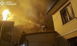 Odesa'ya Rus Saldırısı: 2 Ölü, Hastane ve Okullar Vuruldu