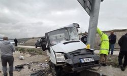 Ankara Elmadağ'da Minibüs Kazası: 1 Ölü