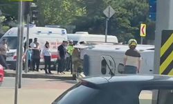 İstanbul Kağıthane'de Ambulans Kazası: Sağlık Ekibi ve Motosiklet Sürücüsü Yaralandı