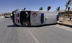 Yine Ambulans Kazası : 5 Yaralı