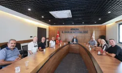Dr. Halil Nacar, muhtarları dinliyor