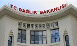 Sağlık Bakanlığı'ndan Her Yaş Grubuna Özel Rehberlik: Bebek, Çocuk ve Genç Akademileriyle 1,5 Yılda 1 Milyon Kişiye Eğitim