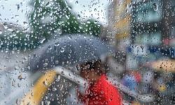 Meteoroloji'den 13 İle 'Kuvvetli Sağanak' Alarmı: Sel ve Ulaşım Riskine Karşı Tedbir Çağrısı