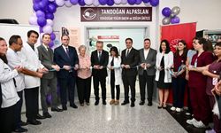Sancaktepe Eğitim ve Araştırma Hastanesi'nde Yenidoğan Yoğun Bakım ve Doğum Ünitesi Açıldı