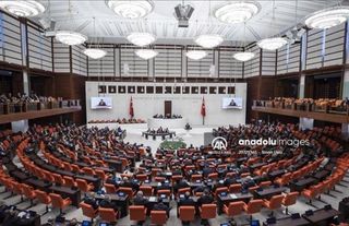 Memur-Sen’den torba yasaya itiraz: Fiyasko demek bile fazla iyimser