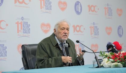 İlber Ortaylı'dan Kadın Sağlık Personeline Övgü Dolu Sözler