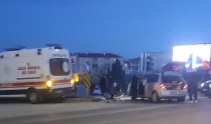 Ambulans ile otomobil çarpıştı, 7 kişi yaralandı