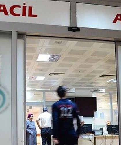 Bodrum'da Sağlık Görevlilerinin Motosikleti Otomobille Çarpıştı: İki Yaralı Muğla'nın Bodrum ilçesi