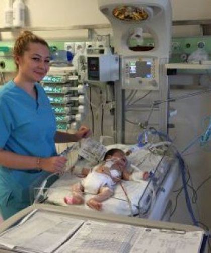 Pediatri Krizi Derinleşiyor: 'Çocuklara Bakacak Hekim Bulamayacağız'