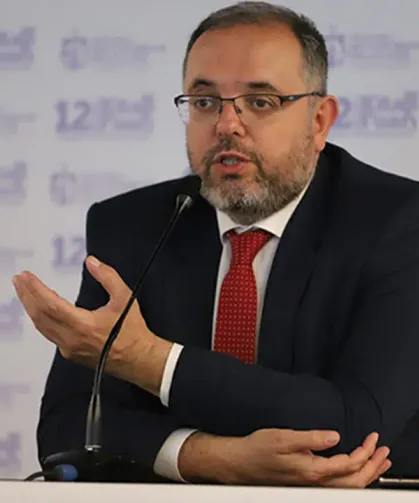 Prof. Afyoncu: Annelere en az 3 çocuğu olduğunda maaş bağlanmalı