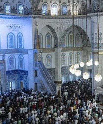Türkiye Geneli Kurban Bayramı Namazı Vakitleri: İl İl Detaylı Liste