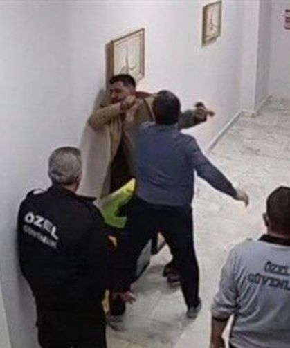 Eskişehir Devlet Hastanesi Müdürünün Personeli Darbettiği Anlar Kameralara Yansıdı: Mağdur Konuştu