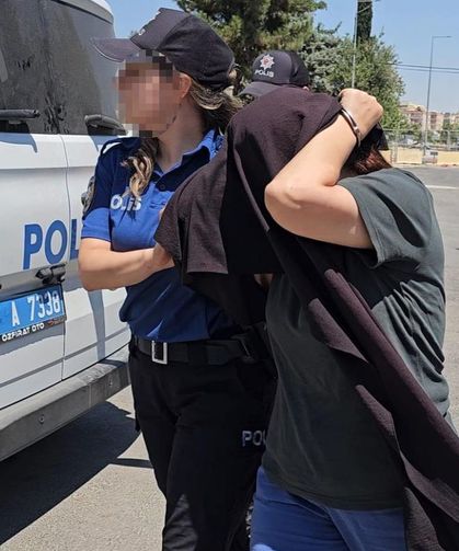 Hemşire kıyafeti giyerek hastaneden bebek kaçırmaya çalıştı