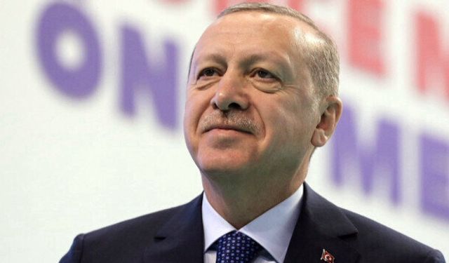 Cumhurbaşkanı Erdoğan: Bugün başvuru süreci başlayan YKS'de her birinize şimdiden başarılar diliyorum