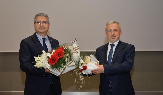 Yönetim Hizmetleri Genel Müdürü görevi devretti